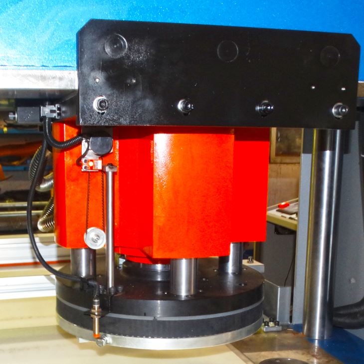 Fully Automatic Travelling Head Cutting Machine Fully Automatic Travelling Head Cutting Machine